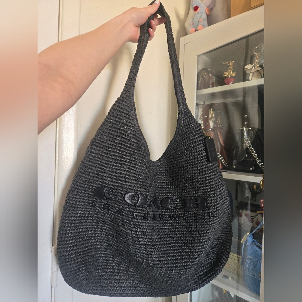 Coach Brooklyn 39 In Black Straw